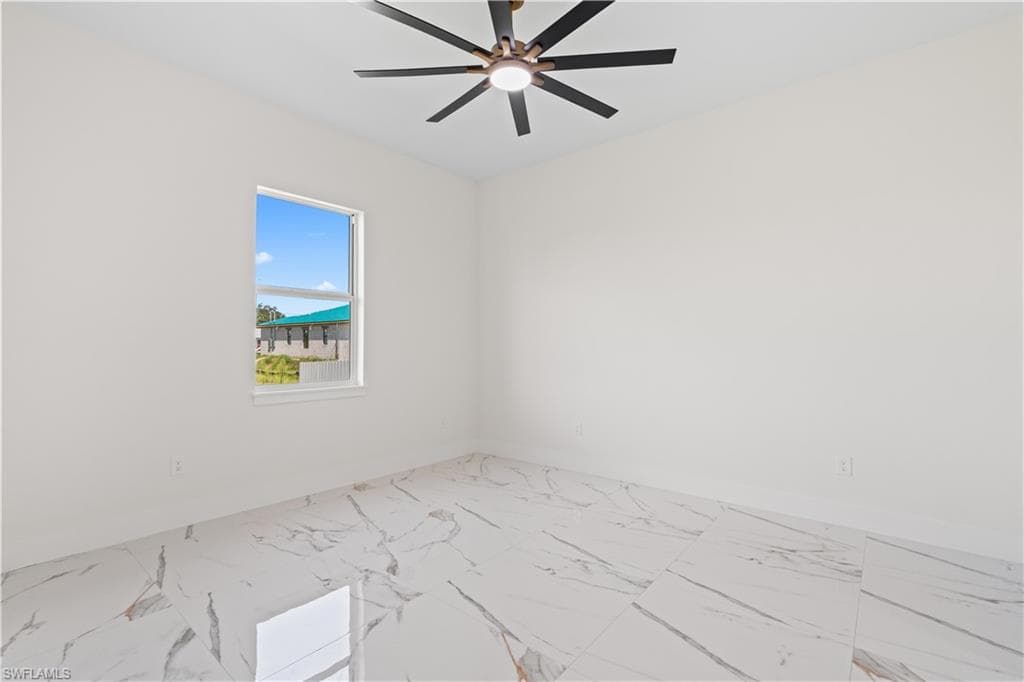 430 Petite AVE-27