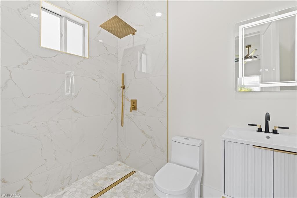 430 Petite AVE-29