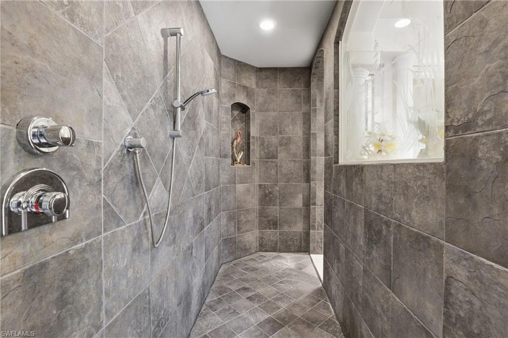 4814 SW 29th AVE-28