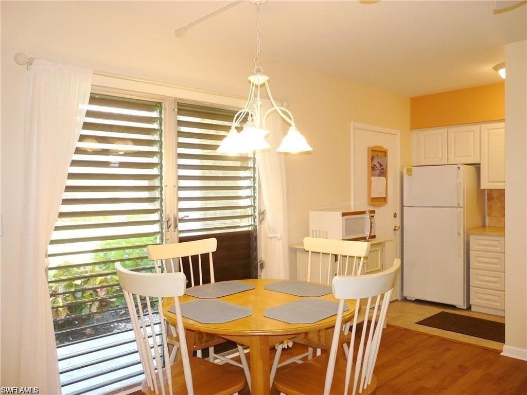 167 Collier BLVD L5-5