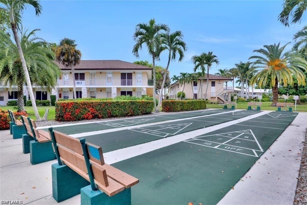 167 Collier BLVD L5-14