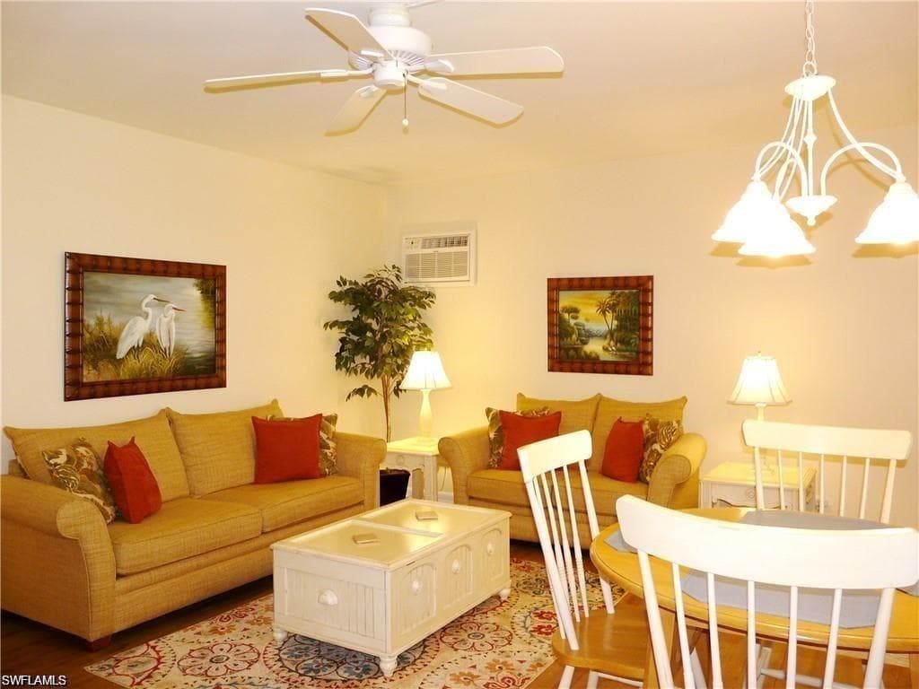 167 Collier BLVD L5-4