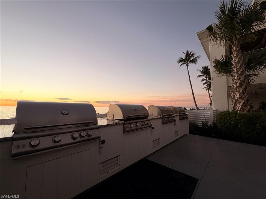 3310 Riverpark CT-46