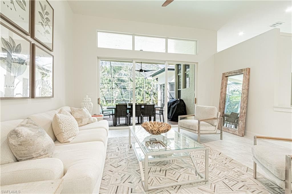 3310 Riverpark CT-9