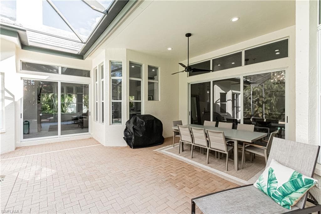 3310 Riverpark CT-33