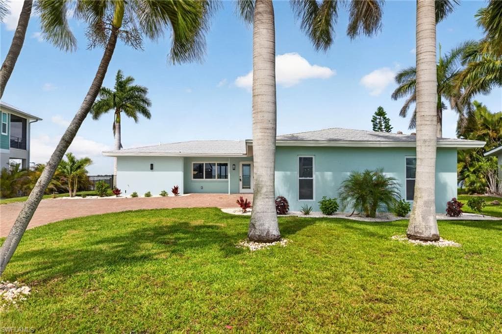 3 Bayview BLVD-24
