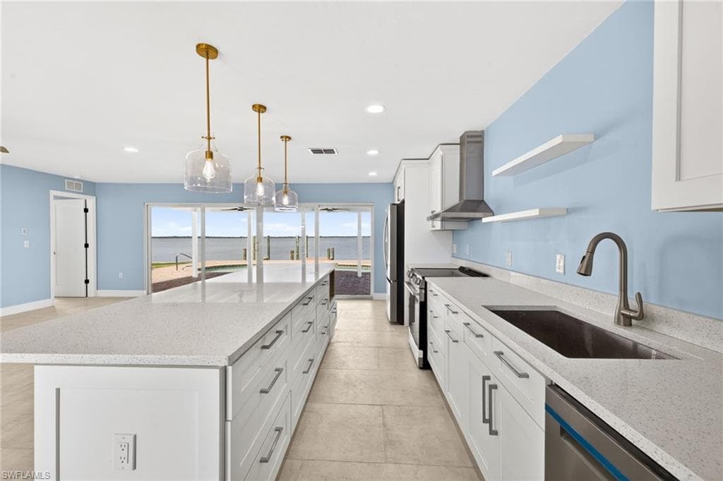 3 Bayview BLVD-8