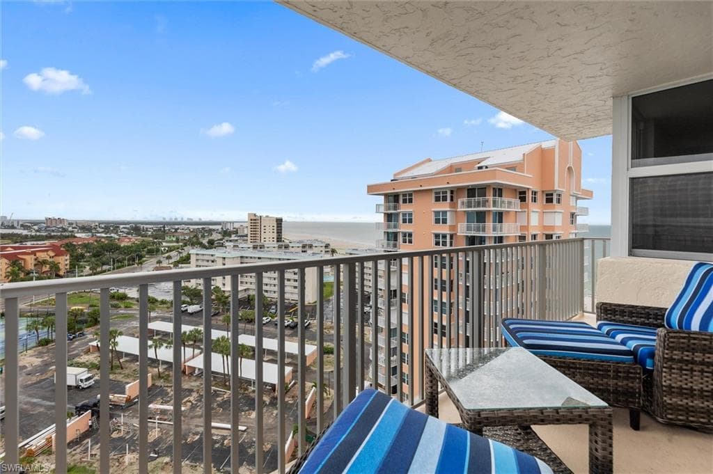 7360 Estero BLVD PH2-12