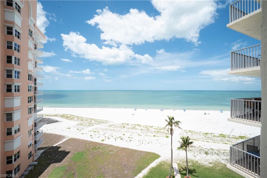 7360 Estero BLVD 703-2