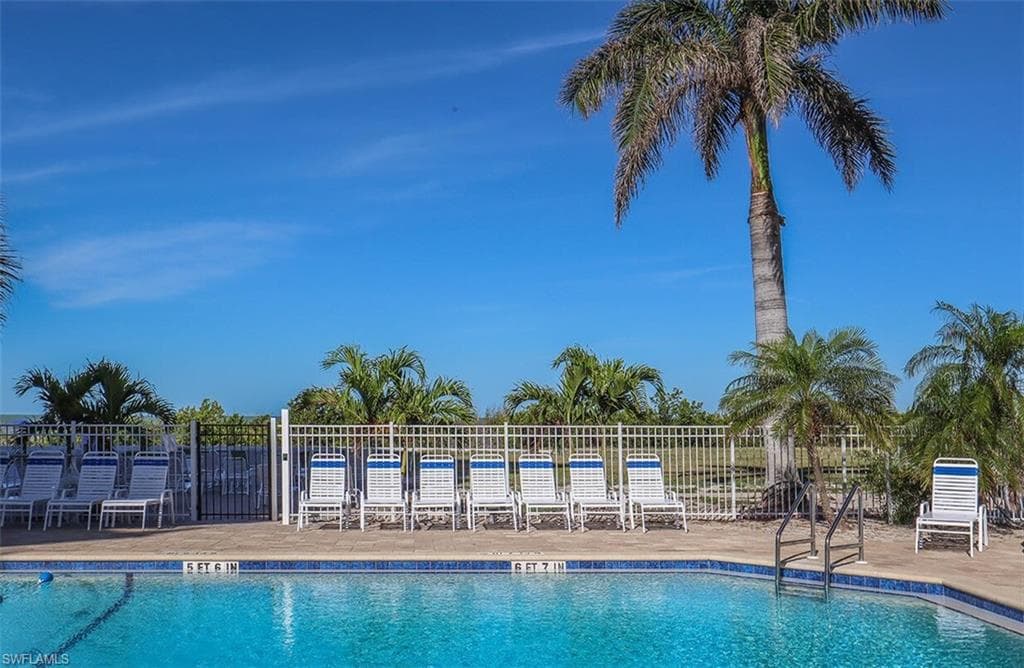 7360 Estero BLVD 703-18