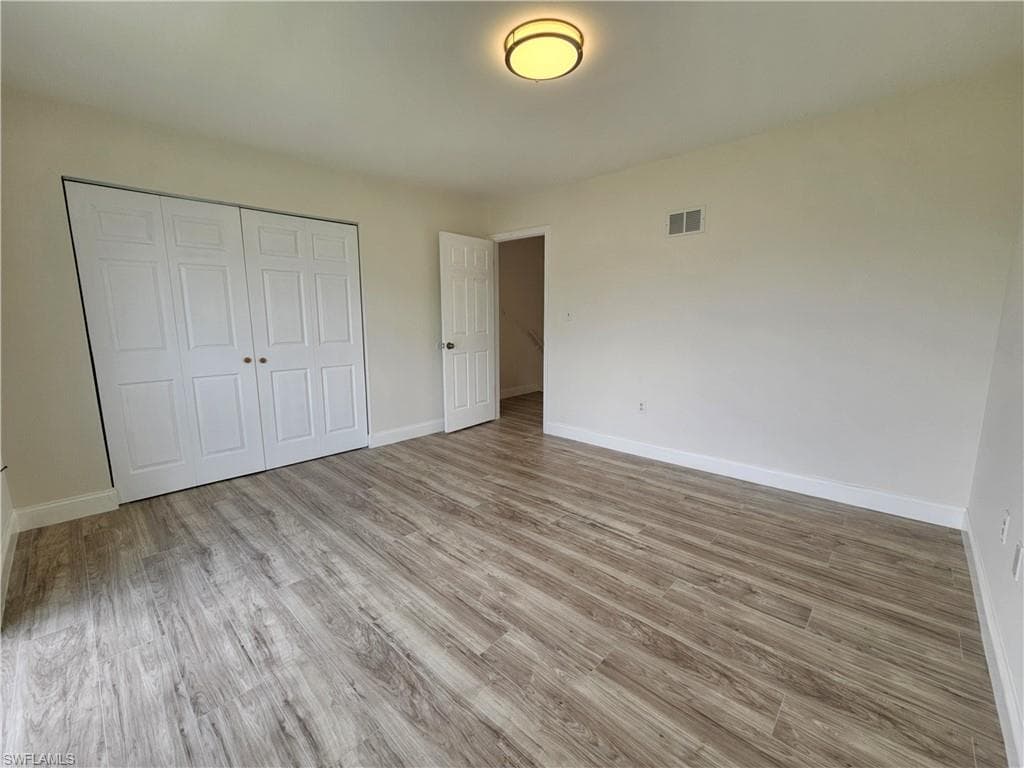 864 Courtington LN 12-7