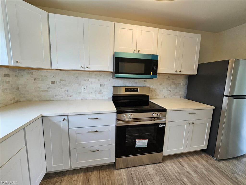 864 Courtington LN 12-3