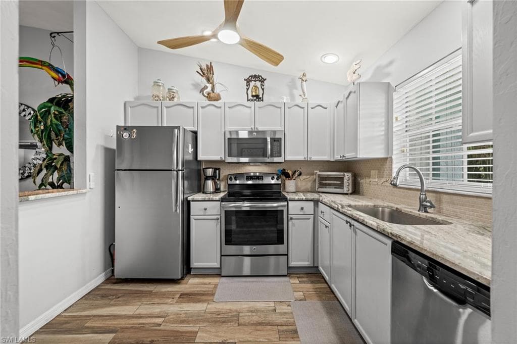 28280 Pine Haven WAY 95-6