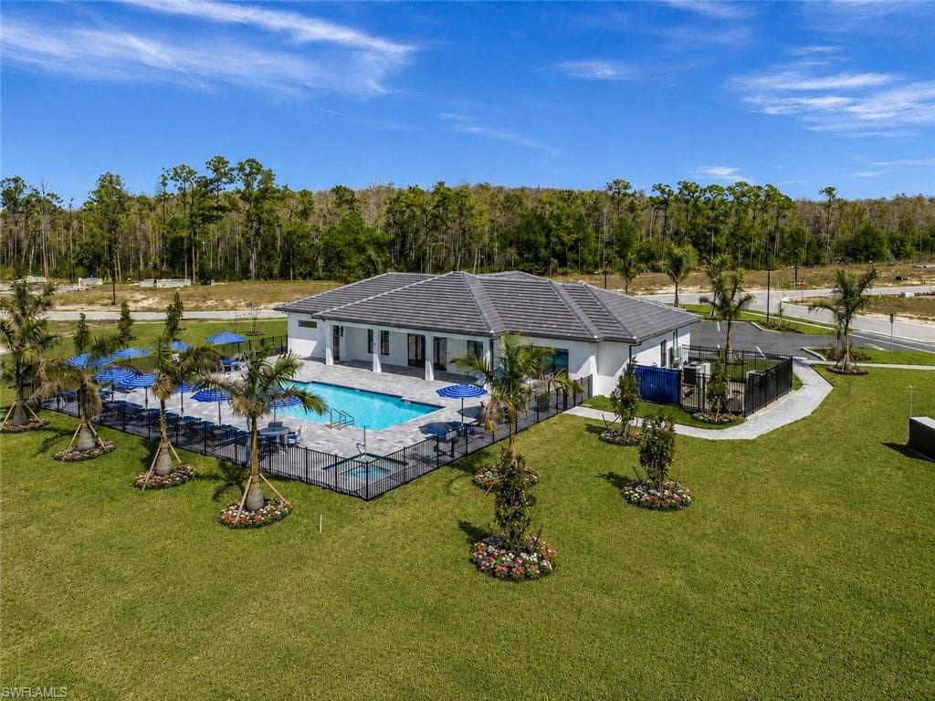 10954 Preachers Cove LN-18