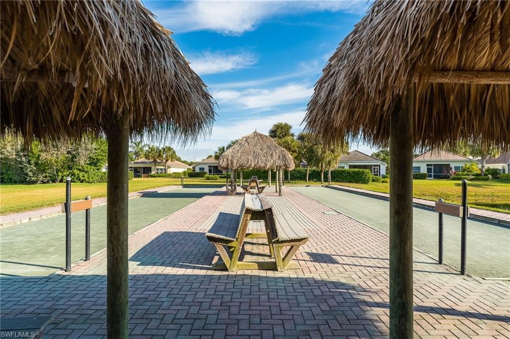 2466 Ashbury CIR-42
