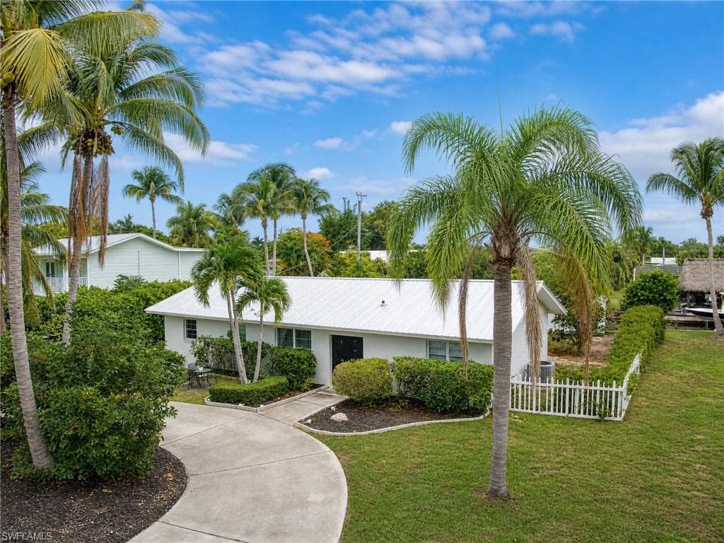 1019 Wyomi DR-1