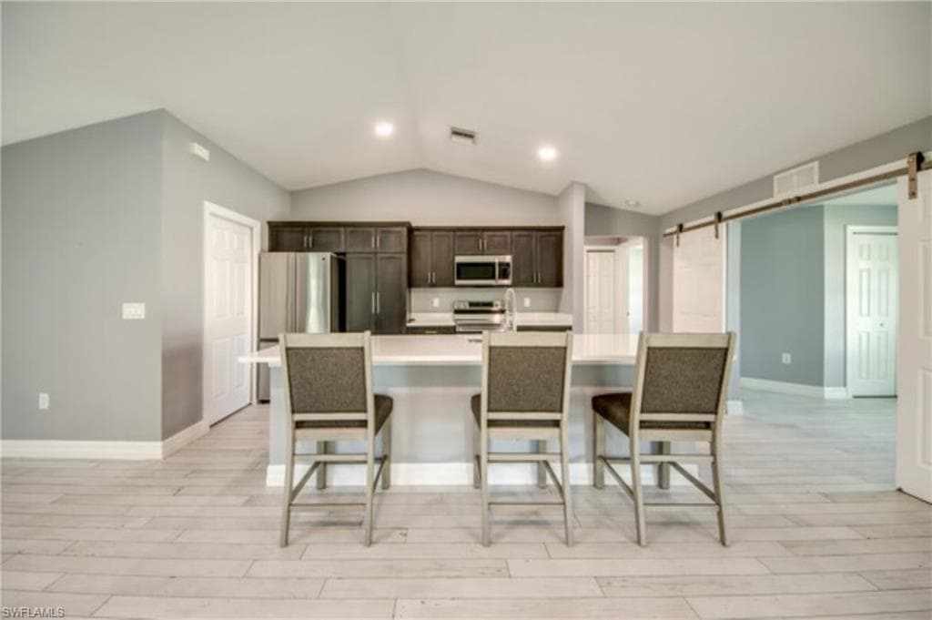 12866 Iona RD-8