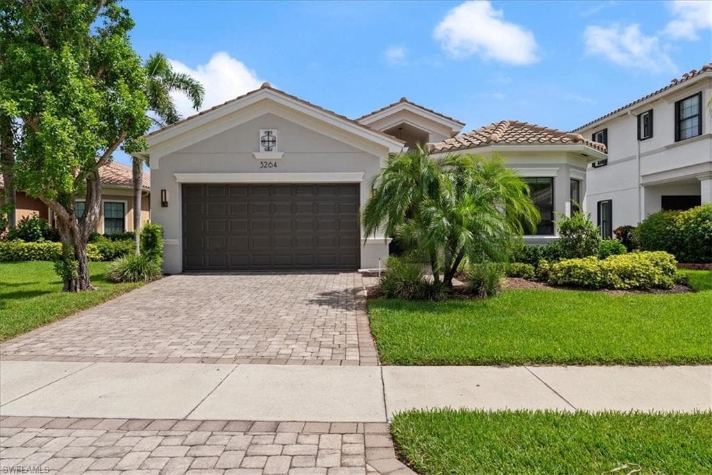 3264 Pacific DR-2