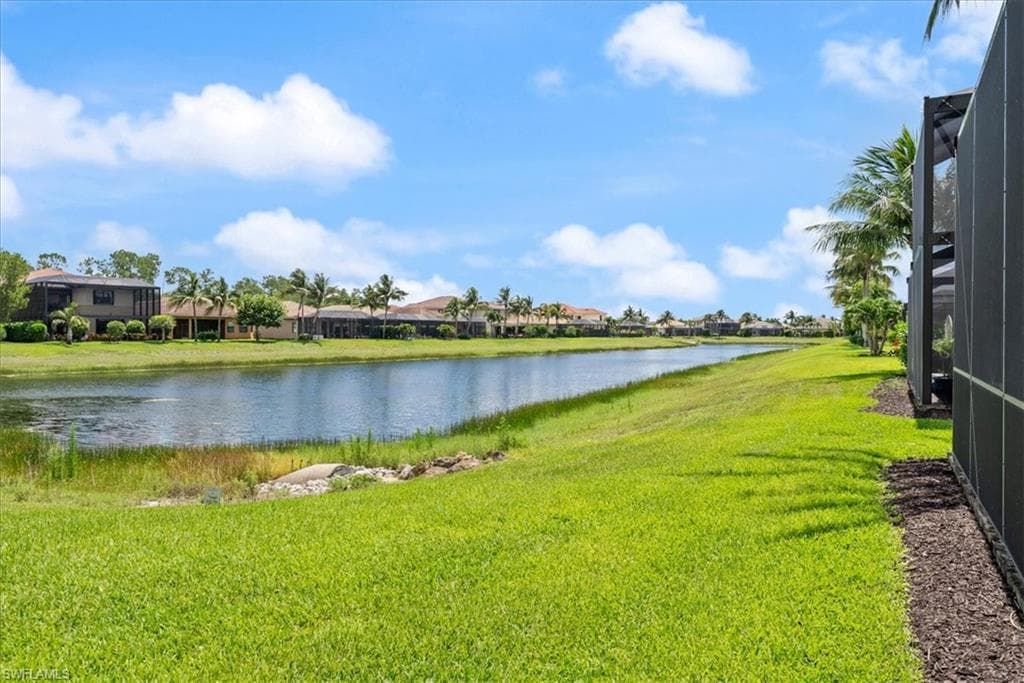 3264 Pacific DR-32