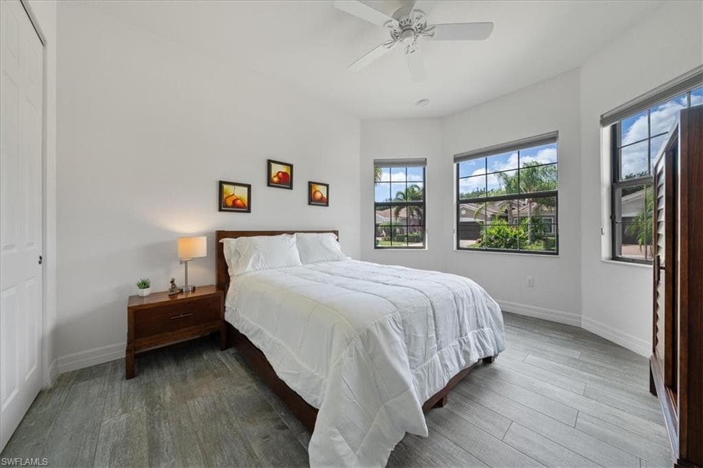 3264 Pacific DR-9