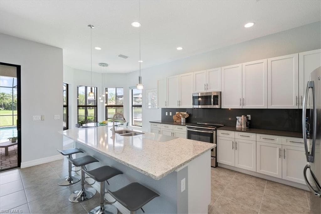 3264 Pacific DR-19