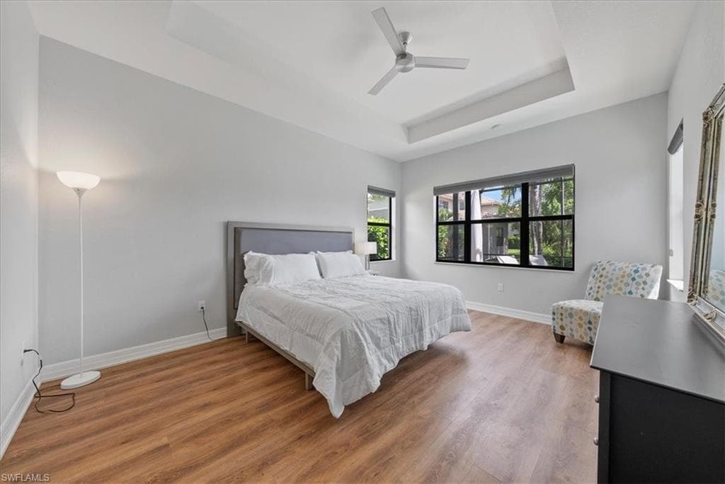 3264 Pacific DR-25