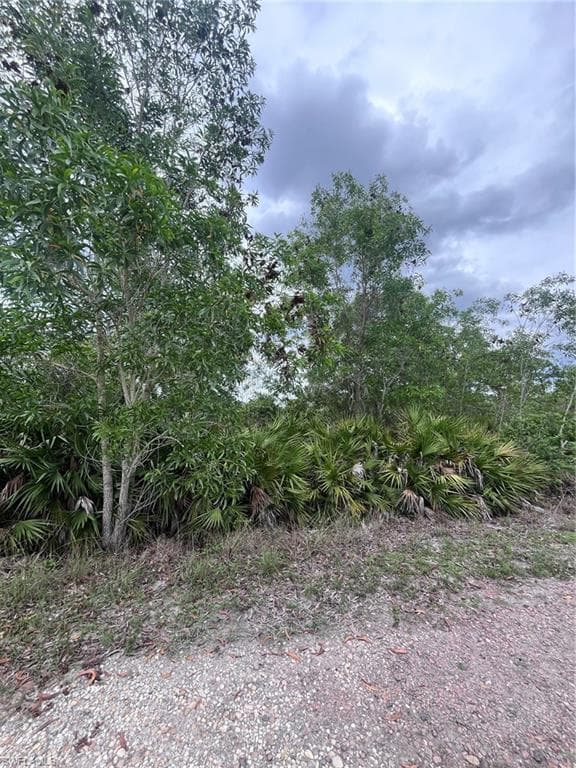13880 Stonehurst LN-8