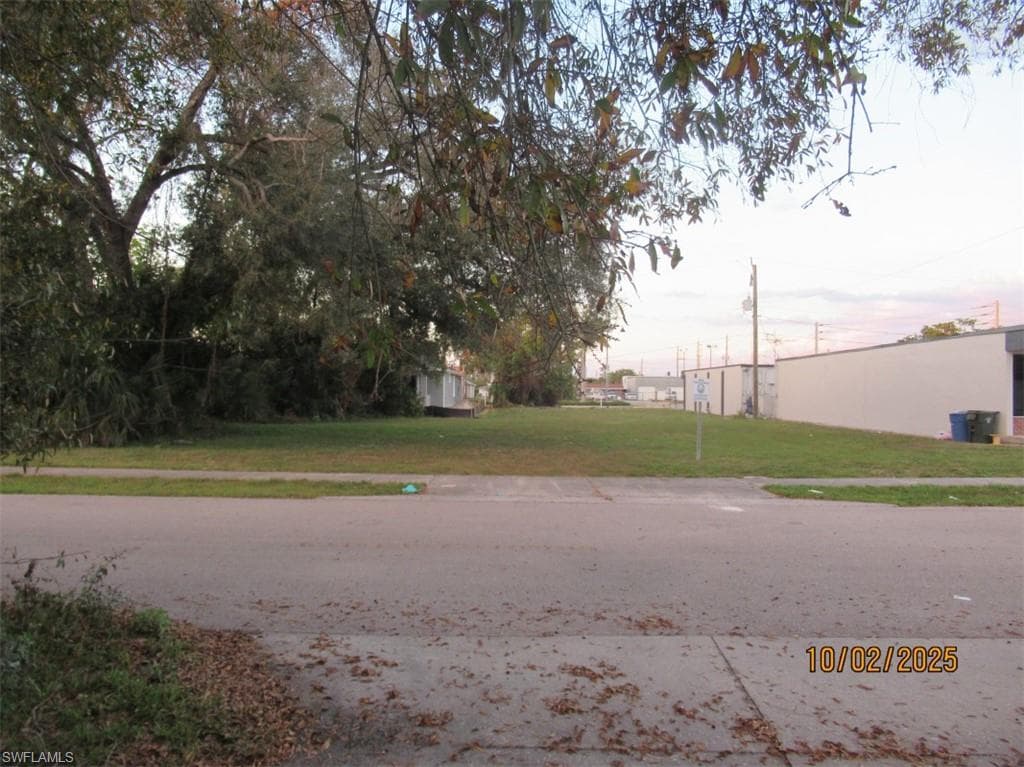 1925 Suwanee AVE-6