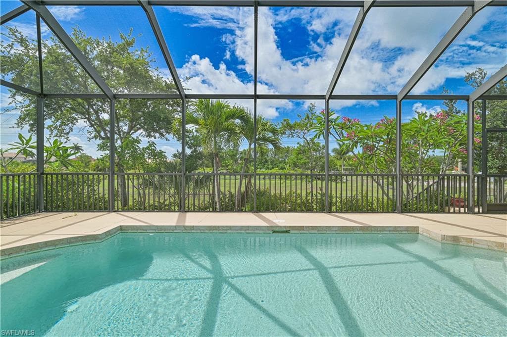 8701 Banyan Bay BLVD-37