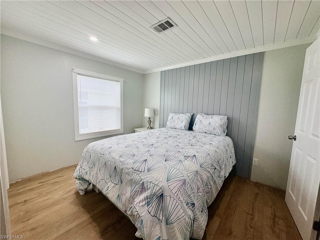 2781 Indianwood DR-28