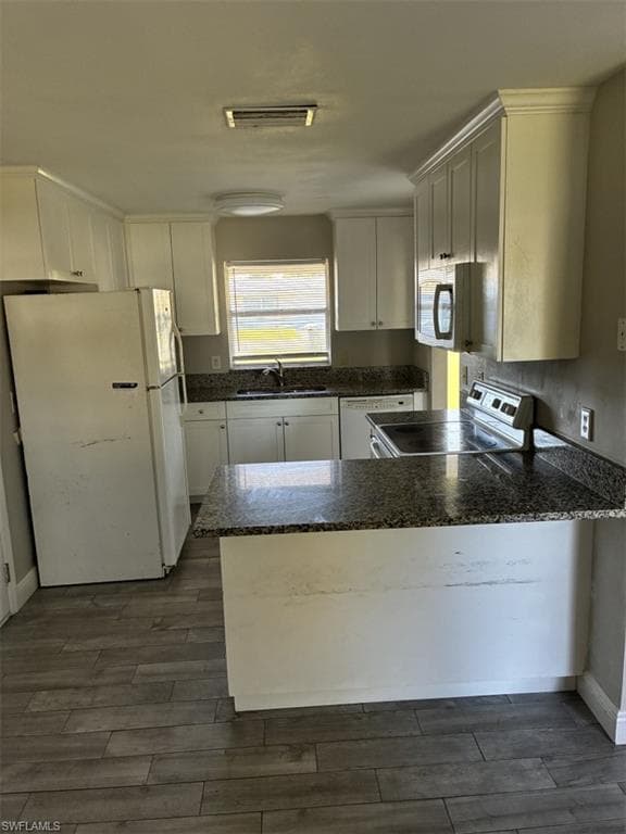 1839 Passaic AVE-2