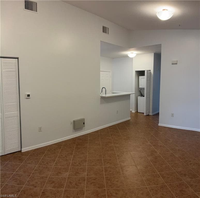 15401 Bellamar CIR 621-2