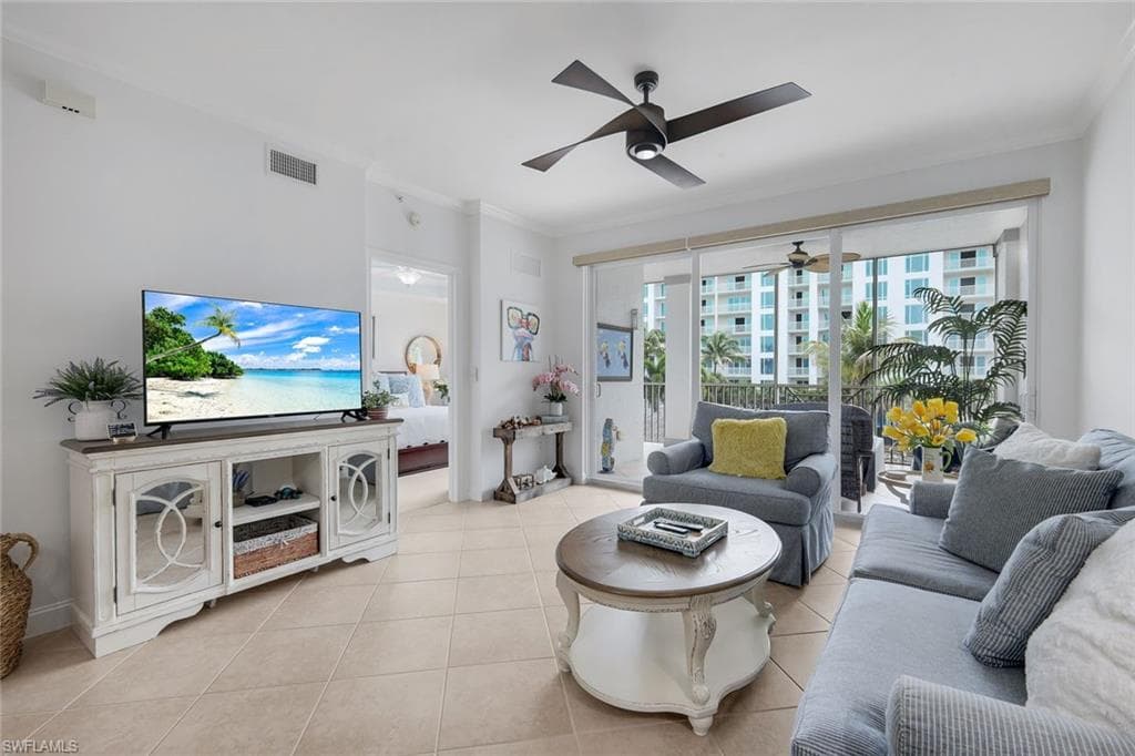 3901 Kens WAY 3306-22