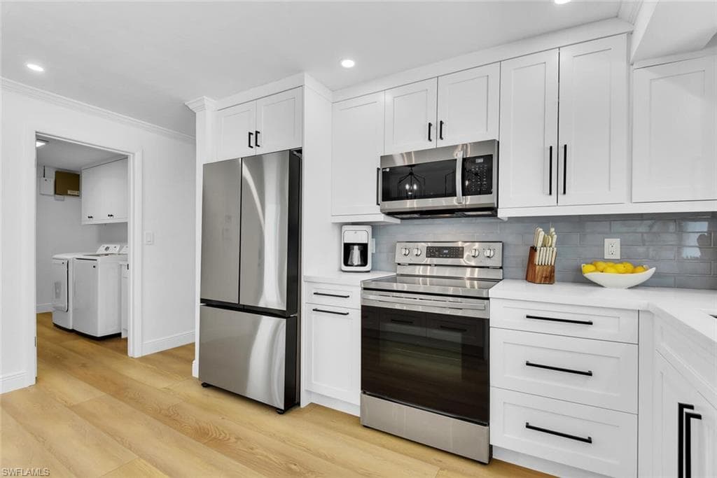 740 Park Shore DR-9