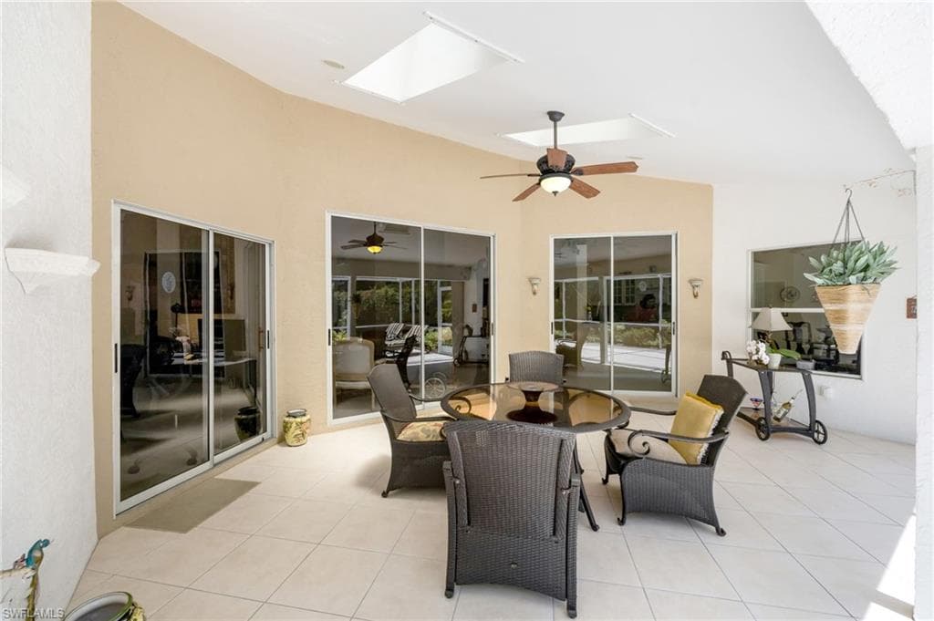 2232 Piccadilly CT-15