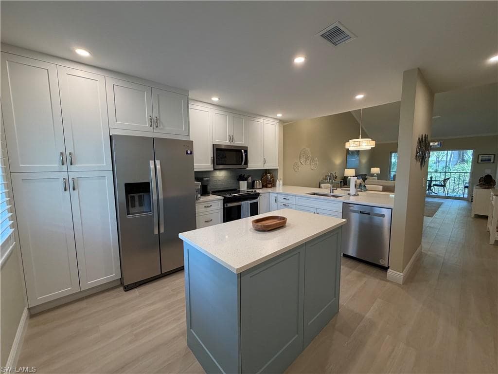 3002 Sandpiper Bay CIR A306-7