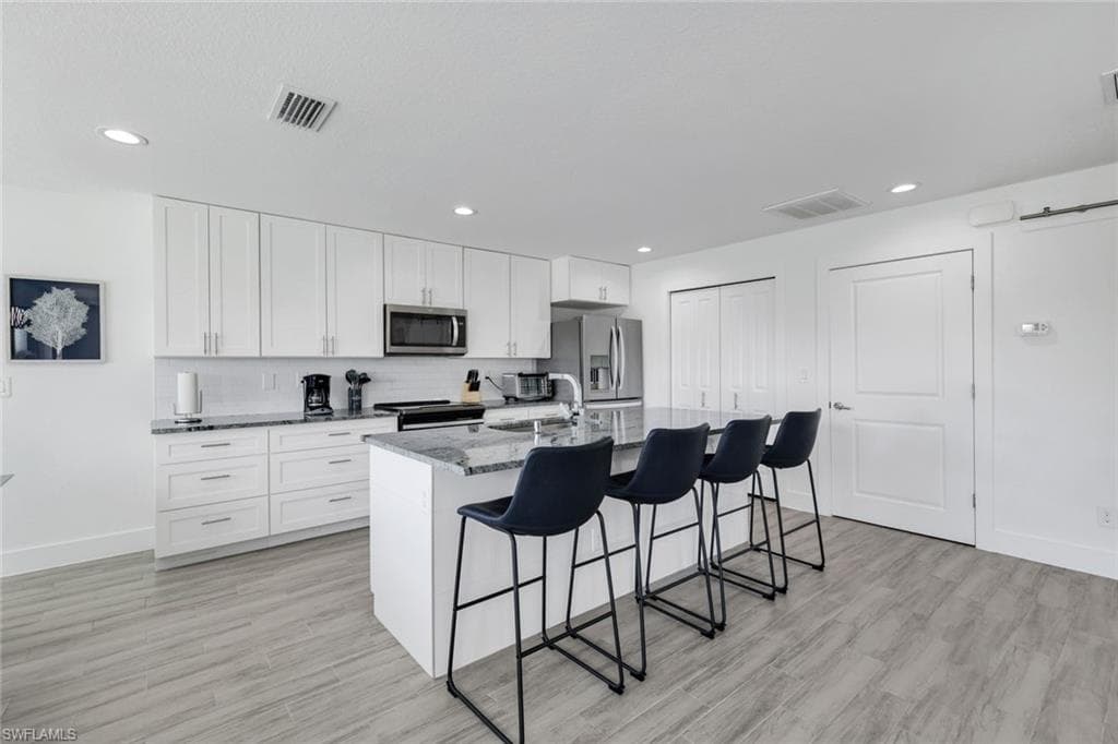 6053 Montego Bay LOOP-15