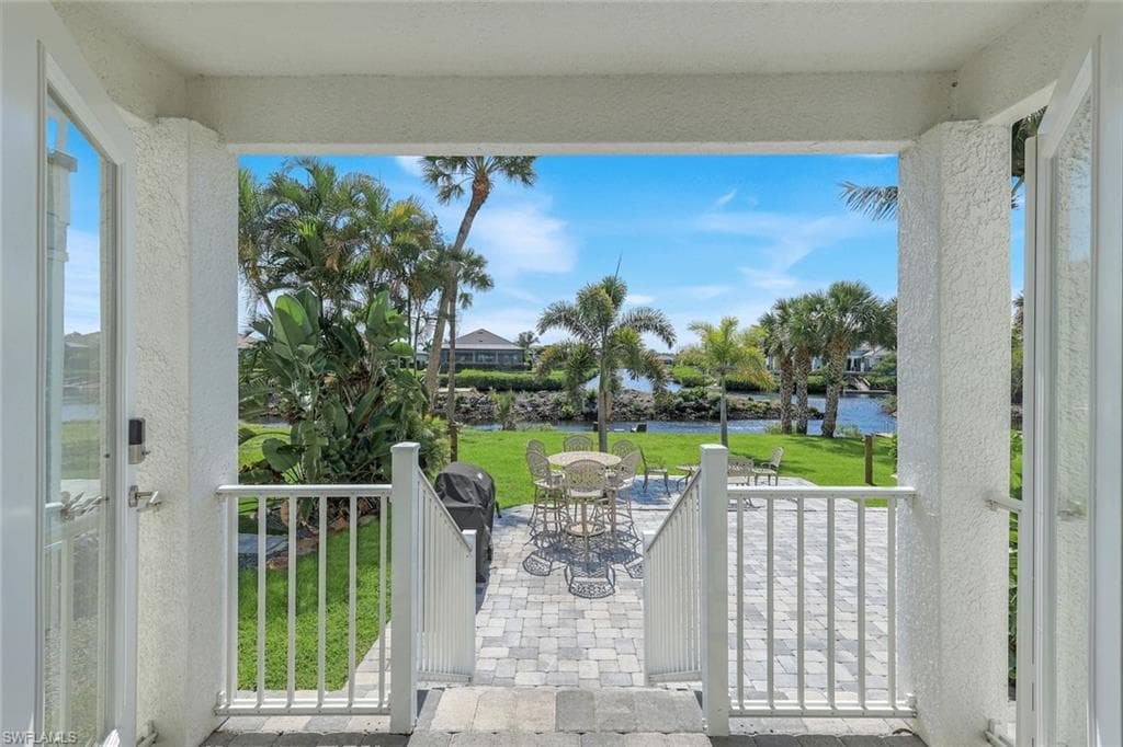 6053 Montego Bay LOOP-35