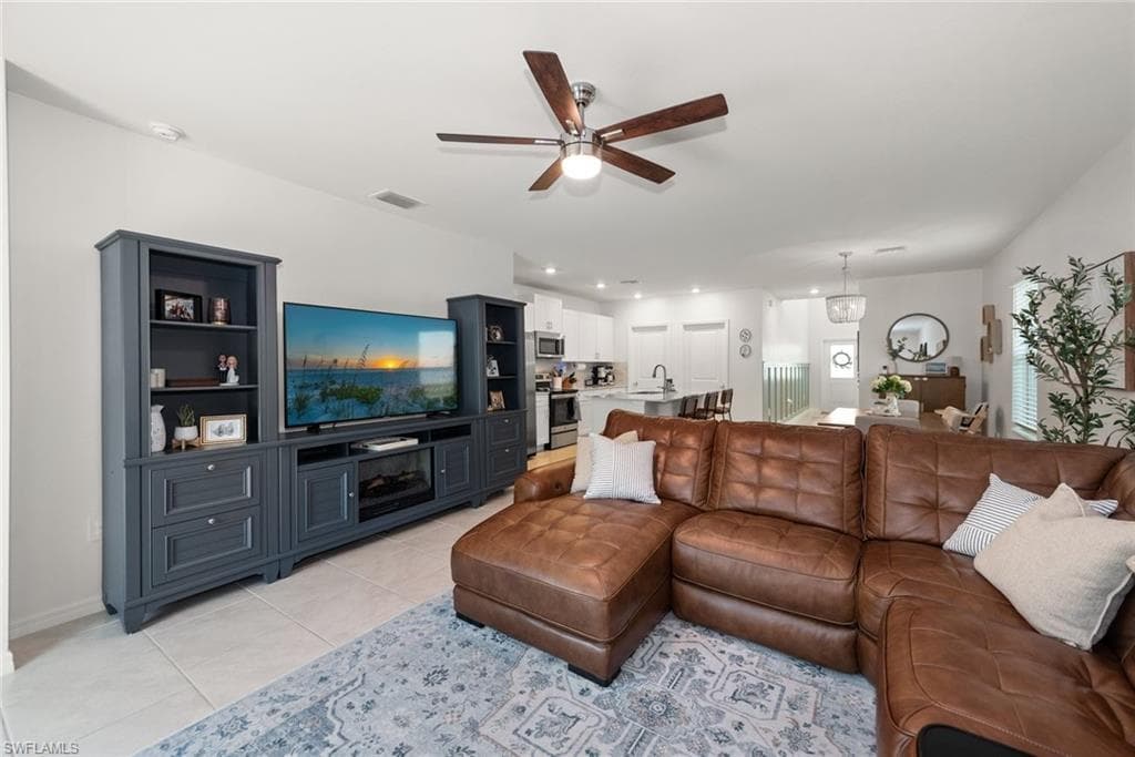 7149 Ponderosa Pine DR-2