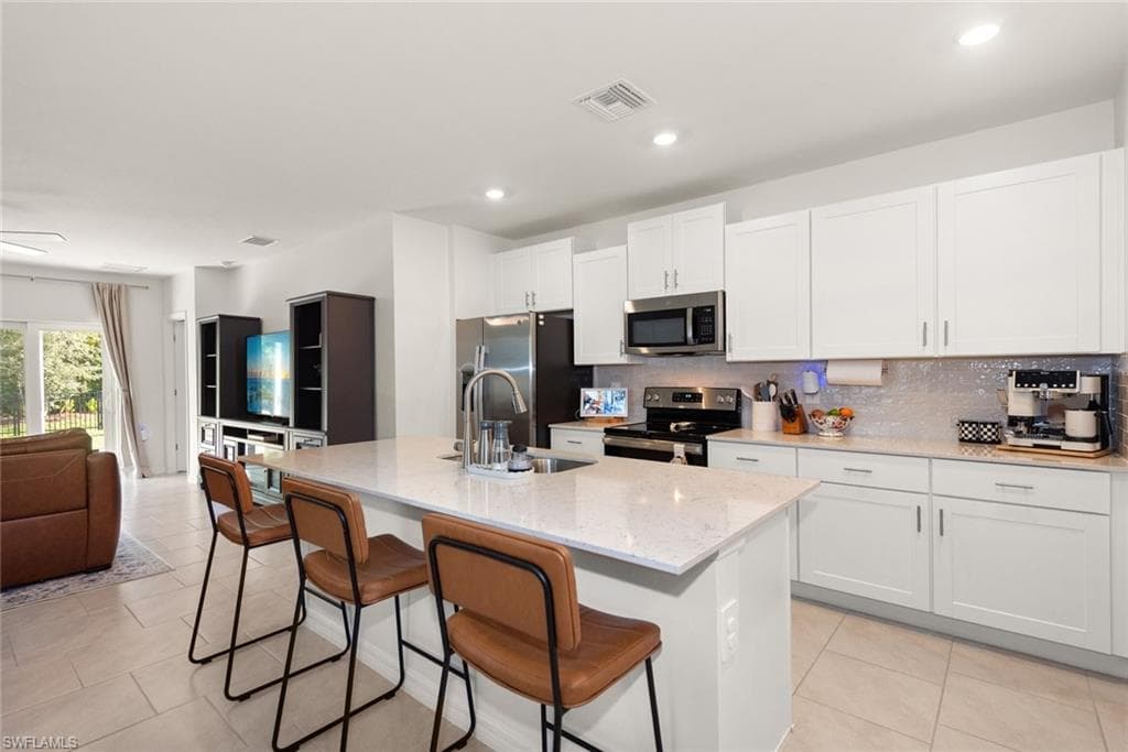 7149 Ponderosa Pine DR-1