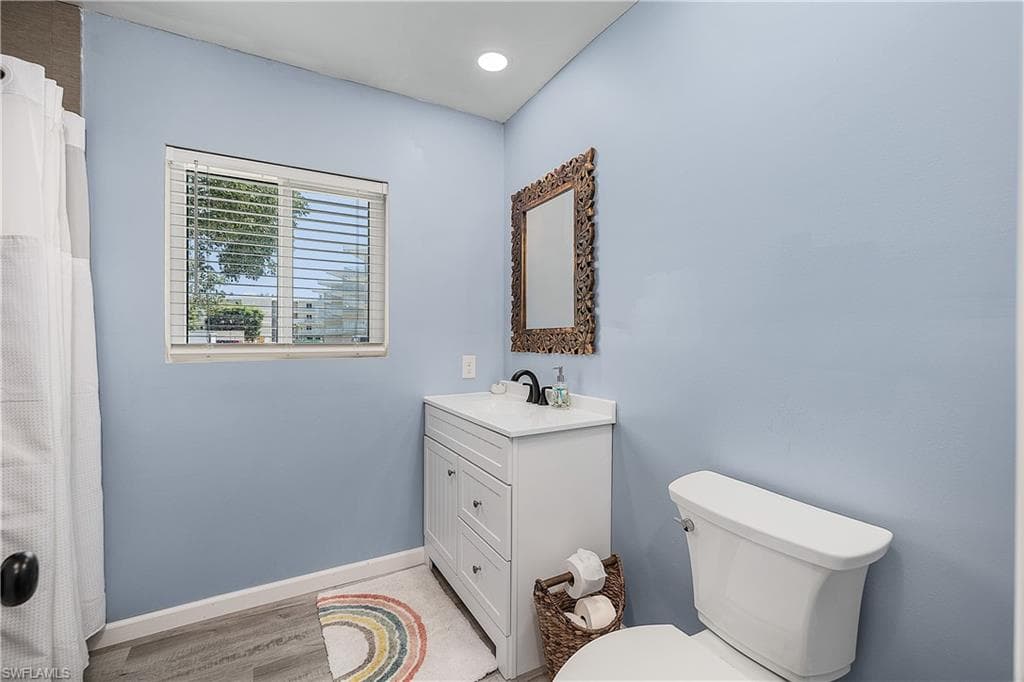 610 Donax ST 311-12