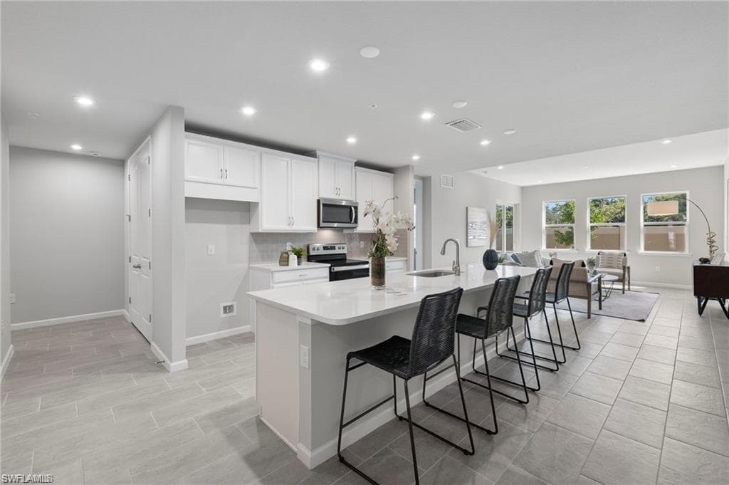 4676 Arboretum CIR 102-2
