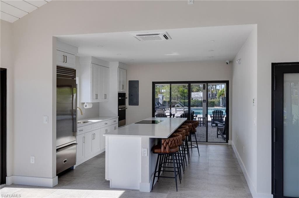 5090 Harborage DR-16