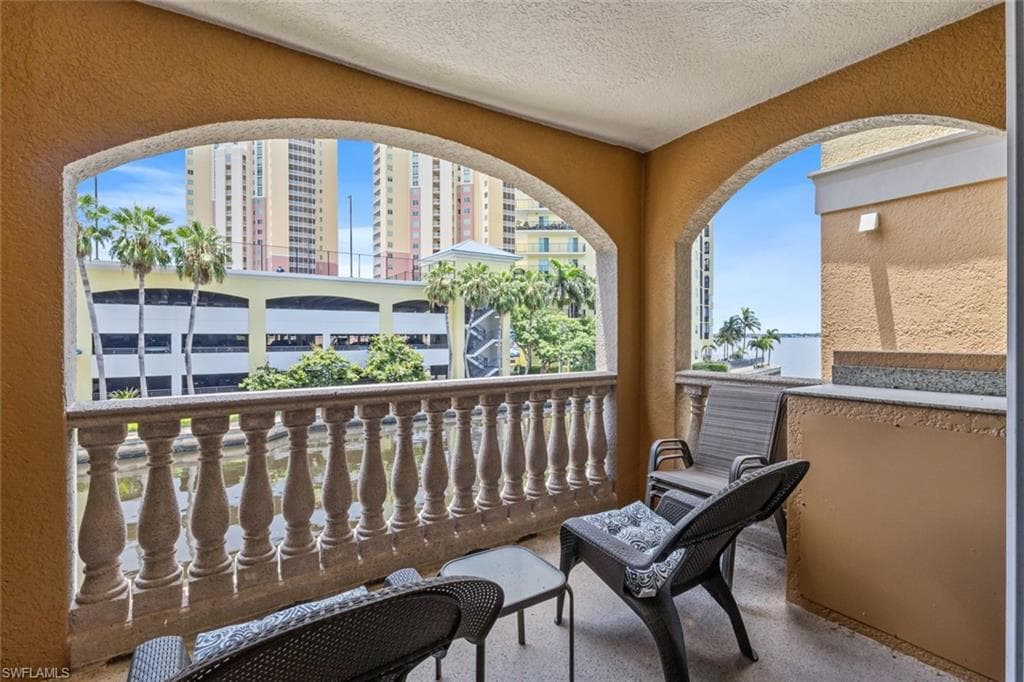 2825 Palm Beach BLVD 203-22
