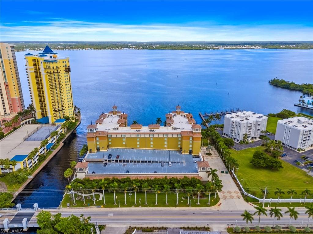 2825 Palm Beach BLVD 203-29