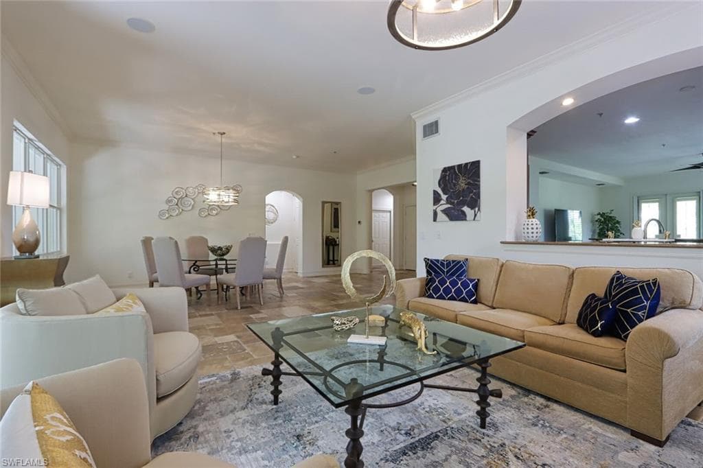 2868 Tiburon BLVD E 102-6
