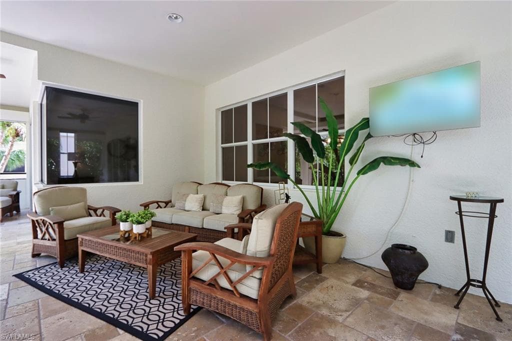 2868 Tiburon BLVD E 102-20