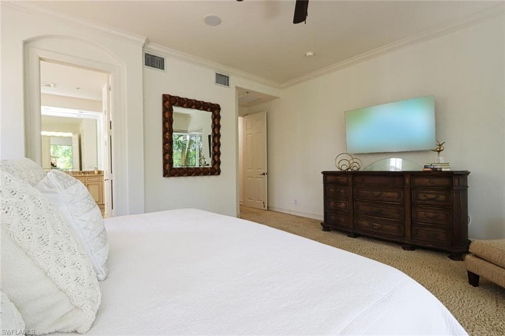 2868 Tiburon BLVD E 102-15