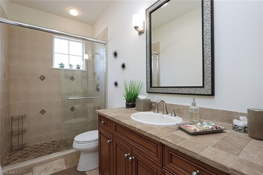2868 Tiburon BLVD E 102-19