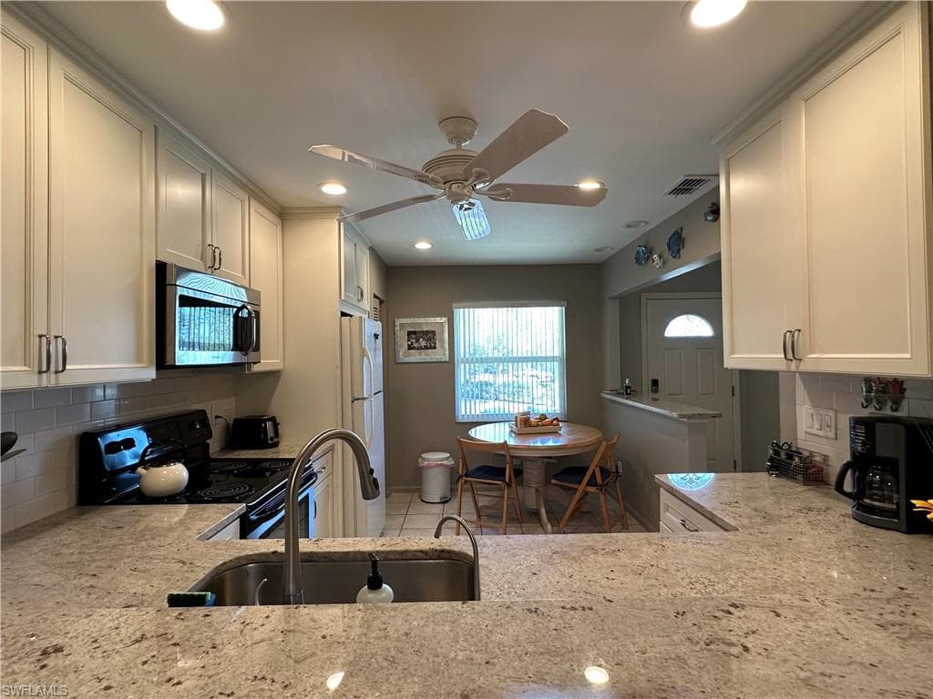 5739 Whitaker RD A202-2